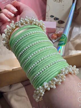 PAKISTANI DESIGNER BANGLES SET Pearl Trim PASTEL GREEN GORGEOUS VELVET GAJRA